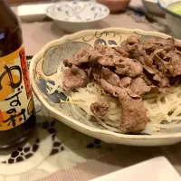 Snapdishの料理写真:土佐の馬路村のポン酢でいただく『牛しゃぶしゃぶ』😋