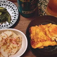 Snapdishの料理写真:チーズ明太だし巻き🧀蓮根とハムのマスタードサラダ🥗きゅうりのぬか漬け🥒|gunlove❤さん