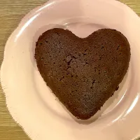 Snapdishの料理写真:ハートのチョコケーキ♥️|るりさん