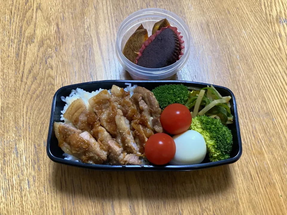 10/19 とんてき弁当🐷|ゆさん