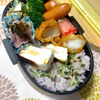 Snapdishの料理写真:おばあちゃんの手作り弁当👵|あーちゃんさん