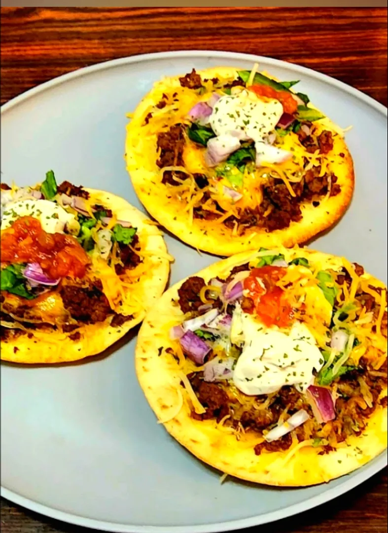 Steak Tostadas|Tam Tamさん