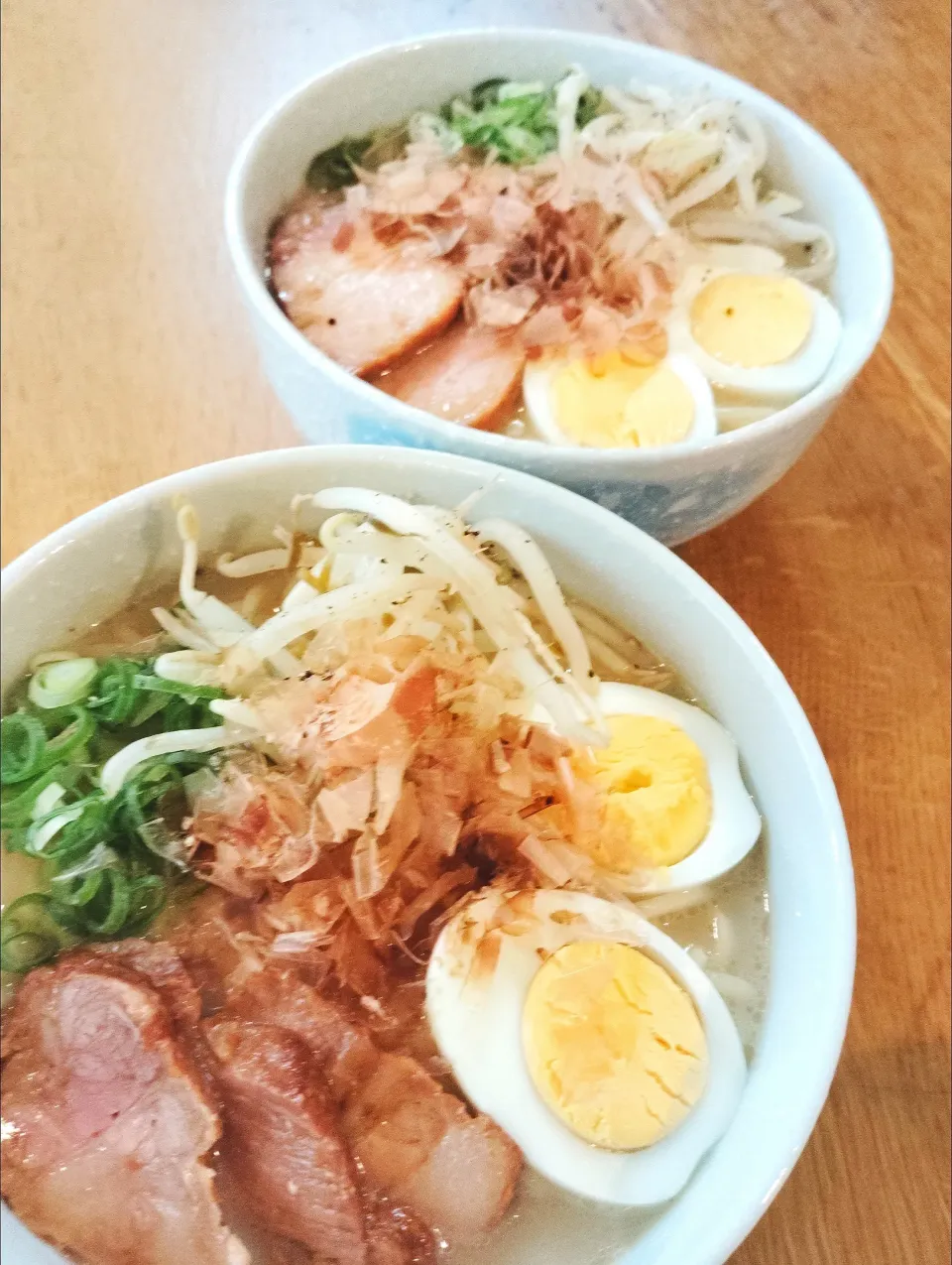 Snapdishの料理写真:ラーメン🍜チャーシューはスーパーです|Machさん