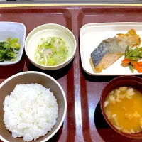 Snapdishの料理写真:しゃけ、身が厚くて最高でした！|りえはるさん