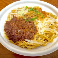 Snapdishの料理写真:とみ田監修 ウマ辛豚ラーメン|tkeakirさん