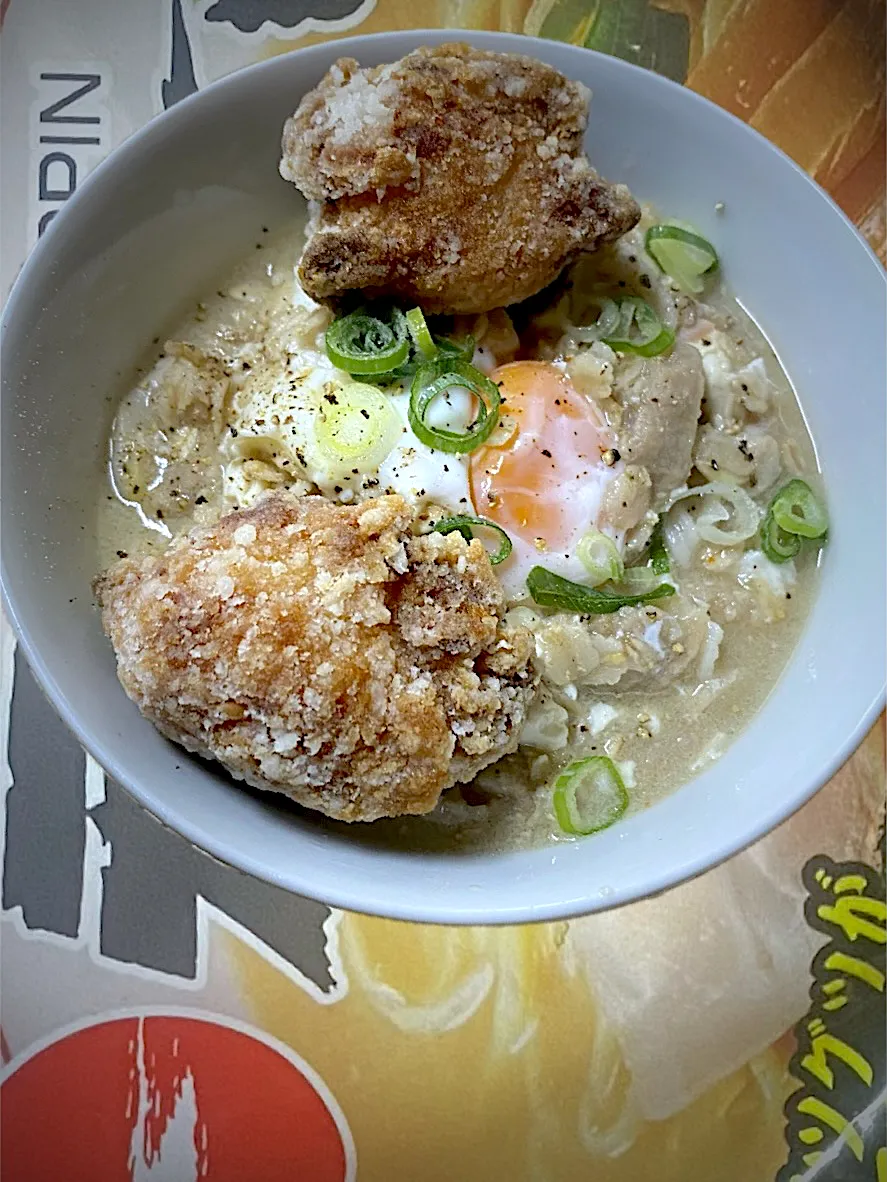 ラーメン雑炊🍜|すくらんぶるえっぐさん