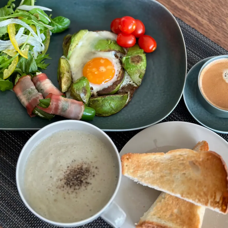 今日の朝ごはん|ぺんぎんさん