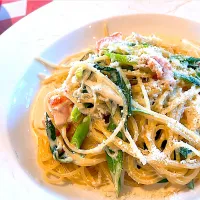 Snapdishの料理写真:ネギとしらすのクリームパスタ🍝|lalapoさん