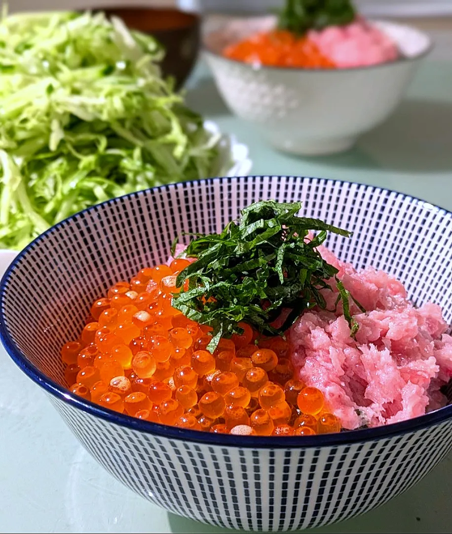 ねぎとろ＆イクラ丼|かずにゃさん