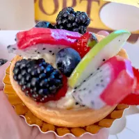 Snapdishの料理写真:Fruit tart|🌺IAnneさん