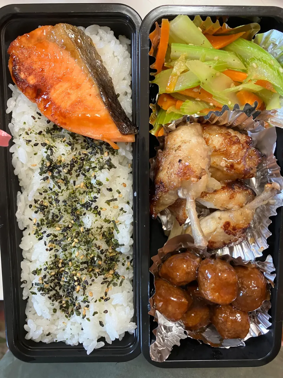 骨付きチキン🍗弁当|あーやーさん