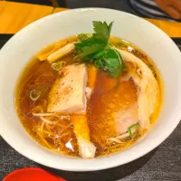 Snapdishの料理写真:地鶏ラーメン醤油| じょうさん