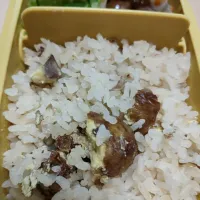 Snapdishの料理写真:栗ご飯|うさくまさん