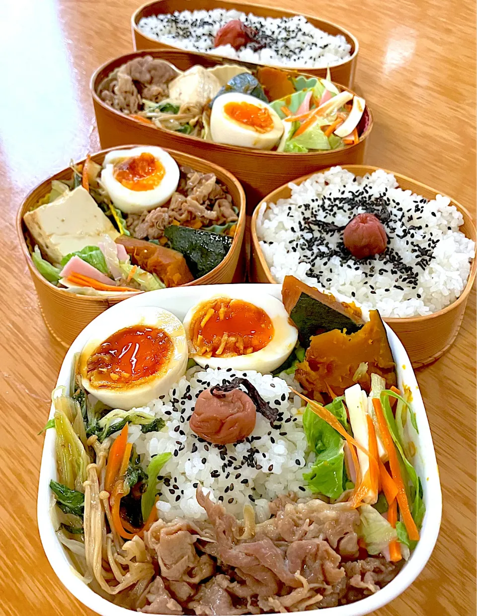 Snapdishの料理写真:家族お弁当🍱❀︎.(*´▽︎`*)❀︎.❤️|ふみぃさん