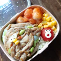 Snapdishの料理写真:漢の…次女用🍱せせり塩焼きおにぎり弁当