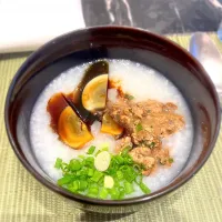 Snapdishの料理写真:中華粥　肉味噌、ピータン| Hiro Yanさん