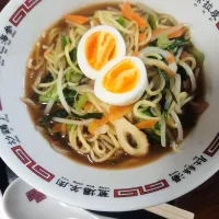 Snapdishの料理写真:野菜たっぷりあんかけラーメン| aiさん