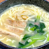 Snapdishの料理写真:鶏白湯ラーメン|Noriyuki Saitoさん