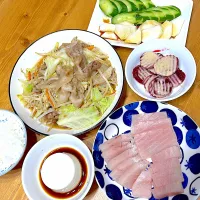 Snapdishの料理写真:今日の晩ごはんです。|地蔵菩薩さん