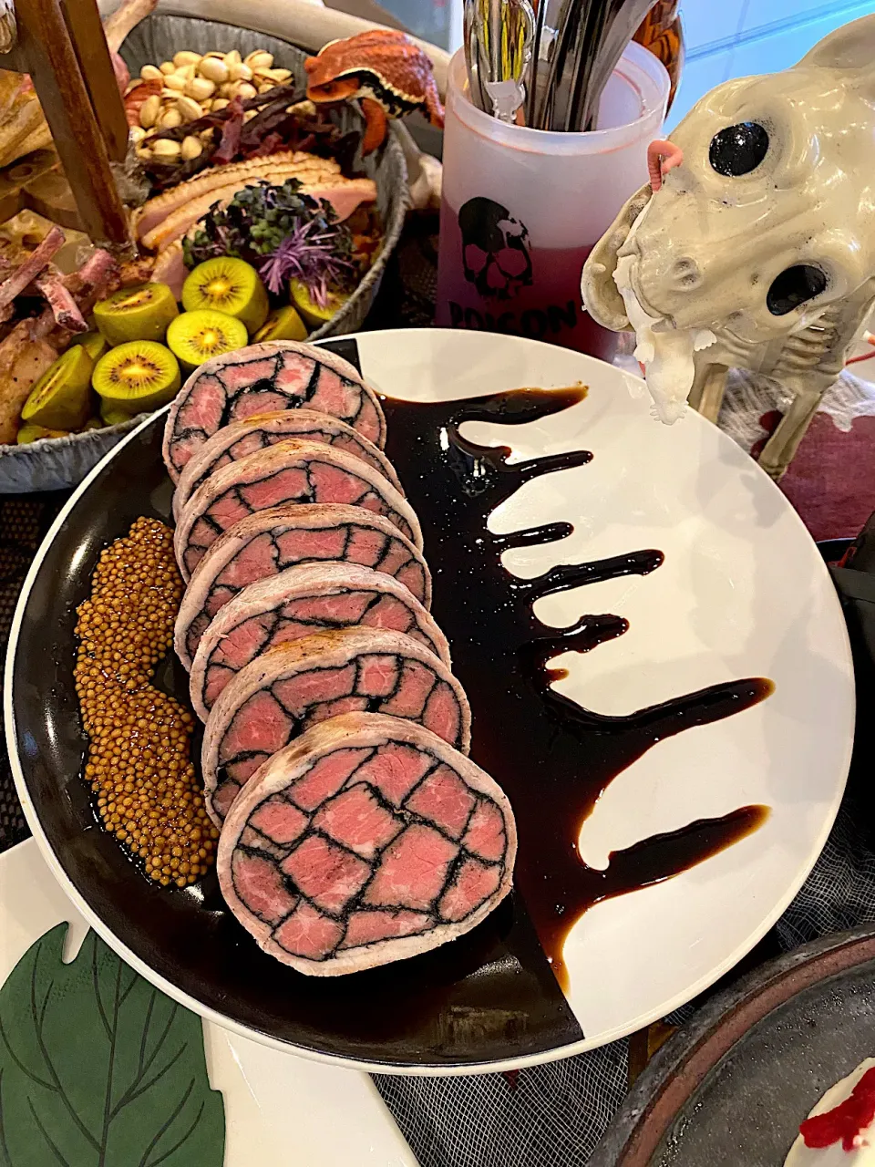 Snapdishの料理写真:ハロウィン料理　モザイク肉|satominさん