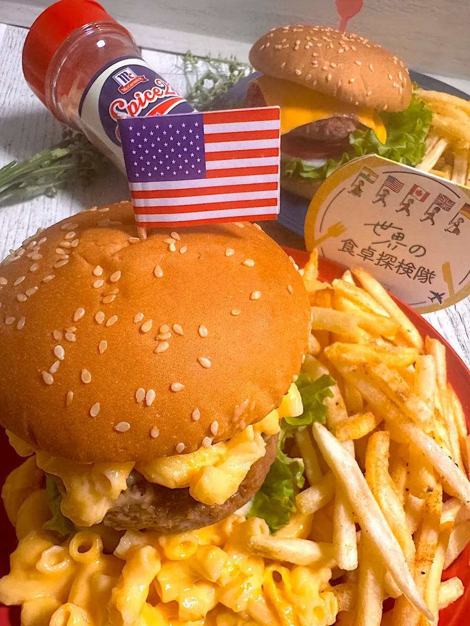 パパ氏さんの料理 Mac and Cheese hamburger マカロニチーズバーガー🍔🧀|🌺🌺Foodie🌺🌺さん