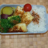 Snapdishの料理写真:白身魚フライ弁当|mmmさん