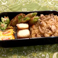 Snapdishの料理写真:2024.10.23 息子弁当　◎三度豆の肉巻き　◎絹揚げの肉巻き　◎カニかま卵焼き　　◎きのこと鶏の炊き込みご飯|goroさん