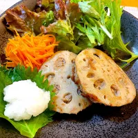 Snapdishの料理写真:れんこんのはさみ焼き| Mikaさん