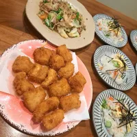 Snapdishの料理写真:イカフライ　野菜炒め　焼き鮭の混ぜ寿司| m aさん