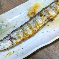 Snapdishの料理写真:秋刀魚の塩焼き|nozoさん