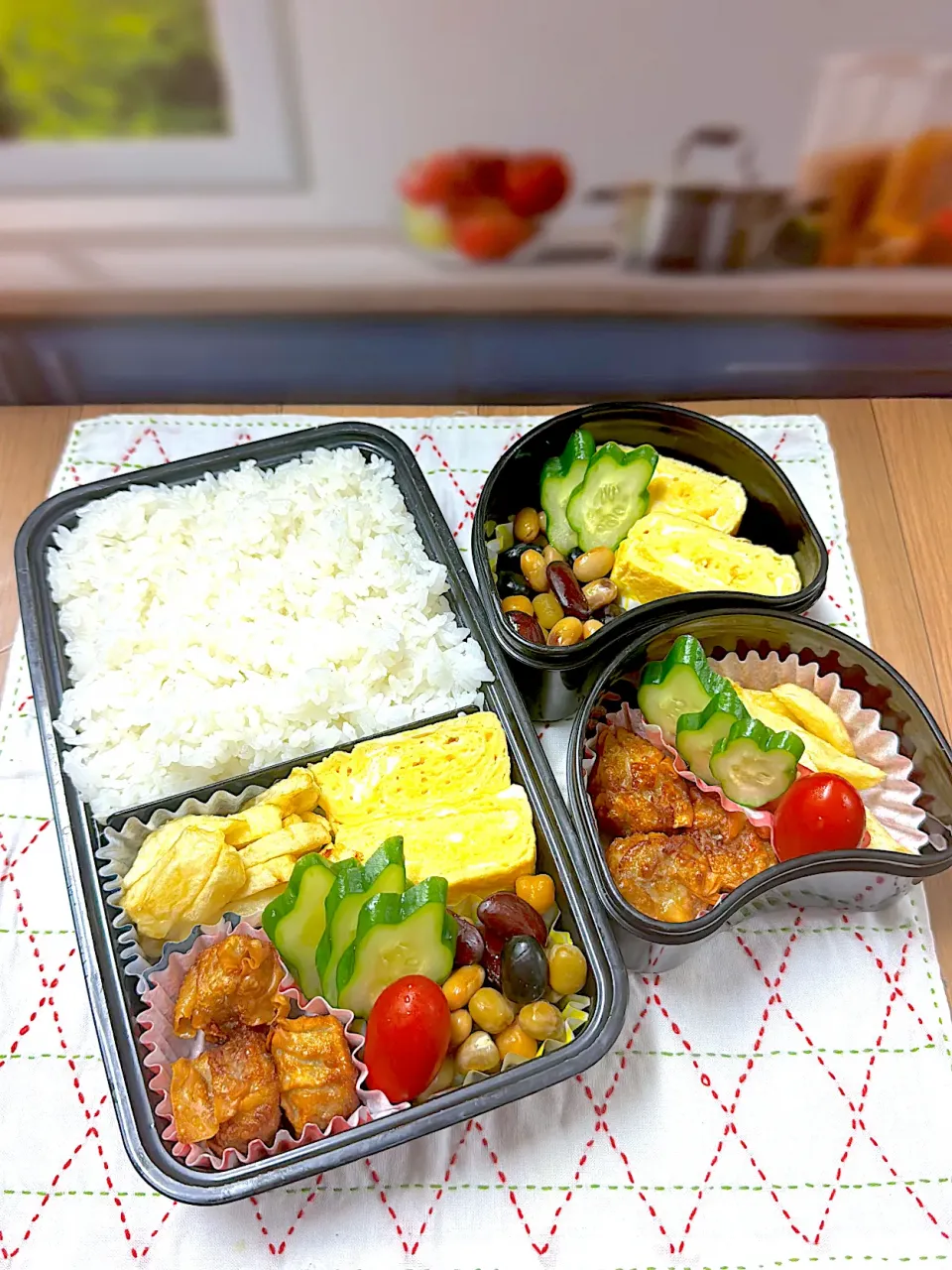 Snapdishの料理写真:揚げ焼売弁当|アッキーさん