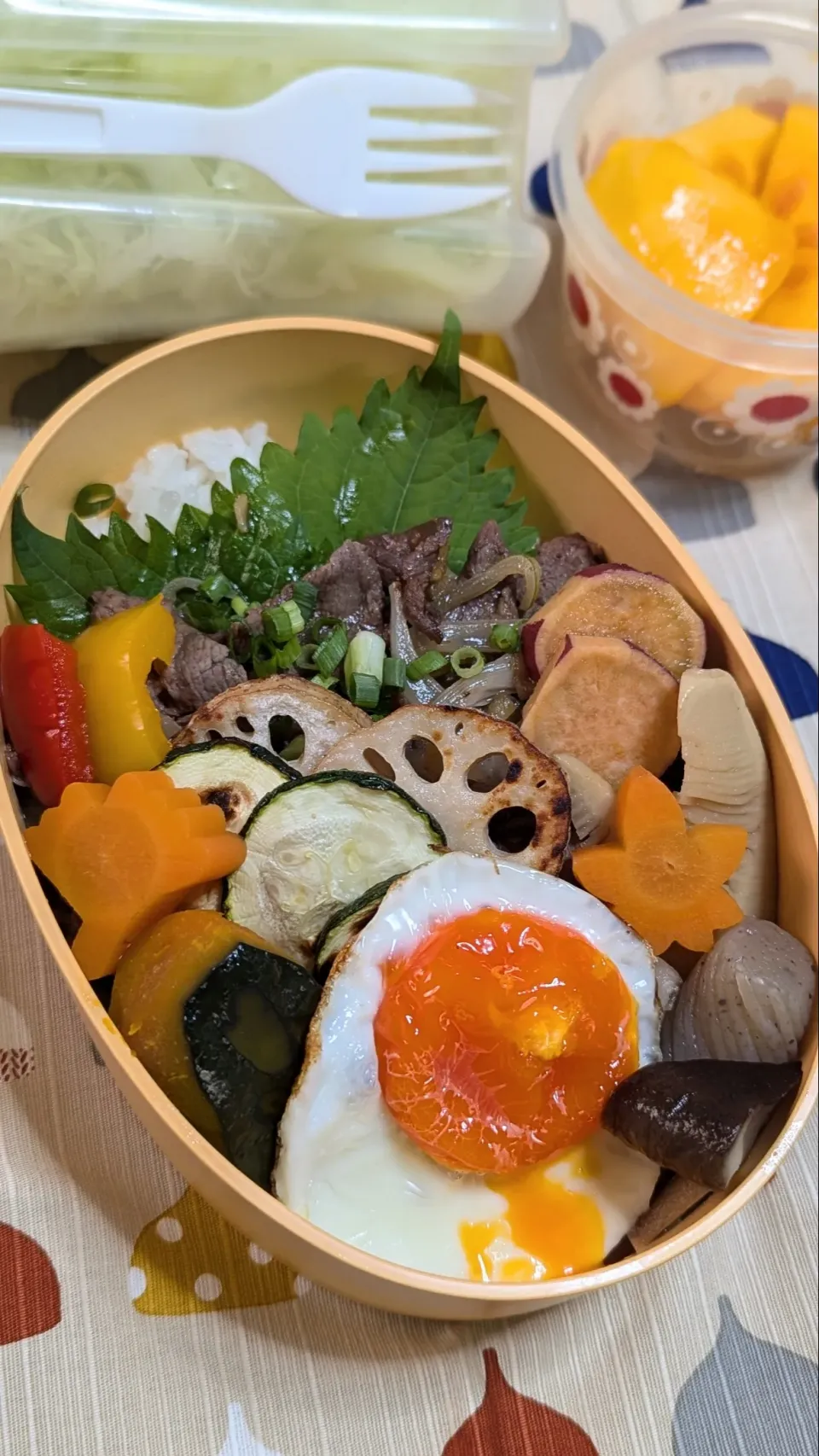 本日のお弁当〜がおりんさんの料理　自分弁当🍙|f.1125beさん