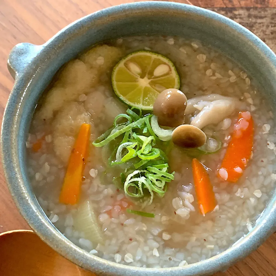 Snapdishの料理写真:そば米雑炊🥣🌾|ユッキーさん