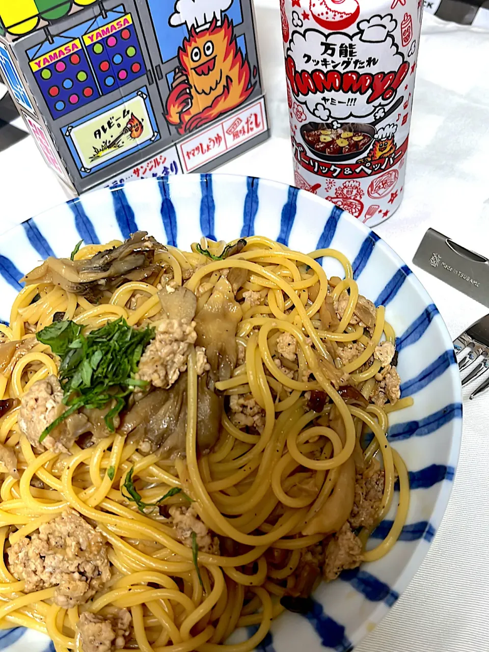 Snapdishの料理写真:yummyでキノコと豚挽きのパスタ|もーやんさん