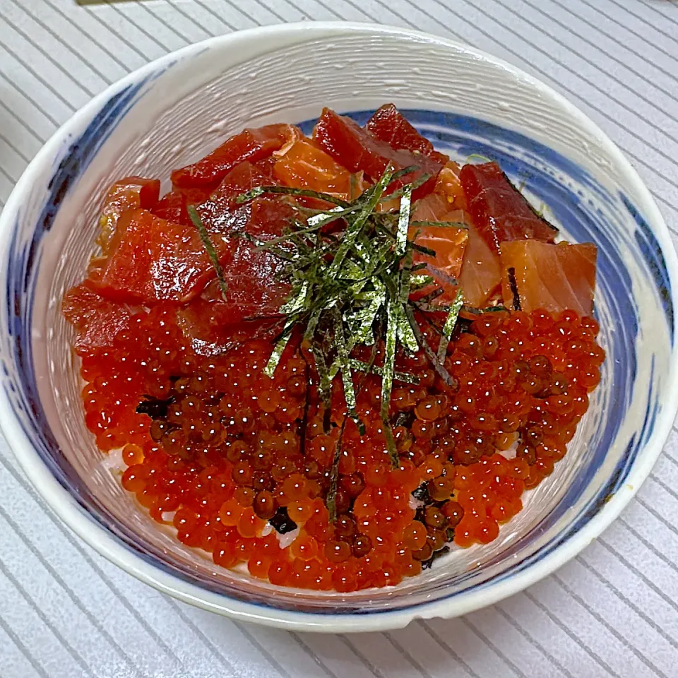 まぐろイクラ丼|まさとさん