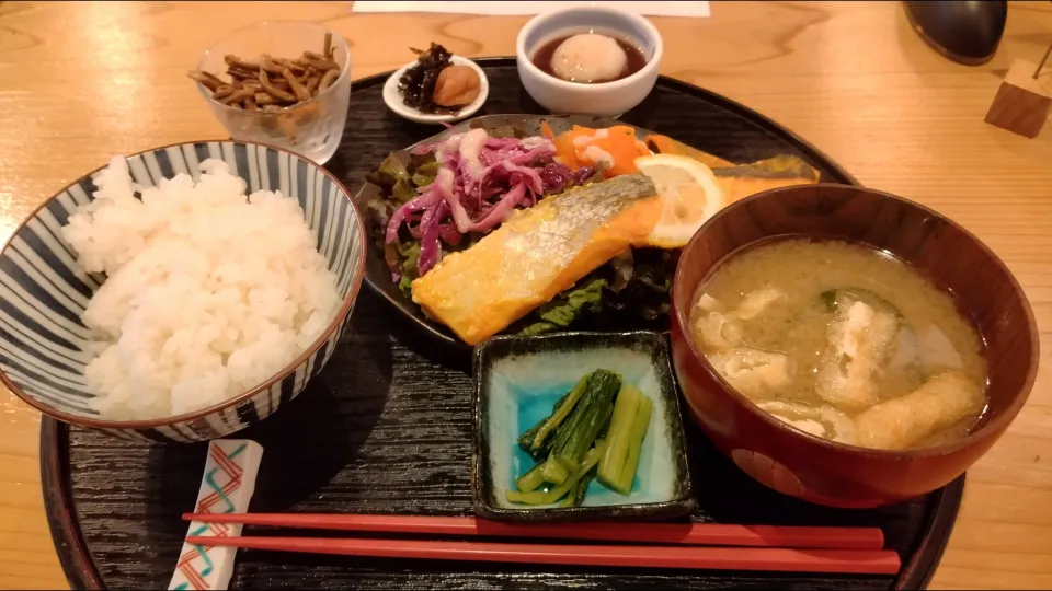 板五米店のランチ|よっちびやばんぶーさん