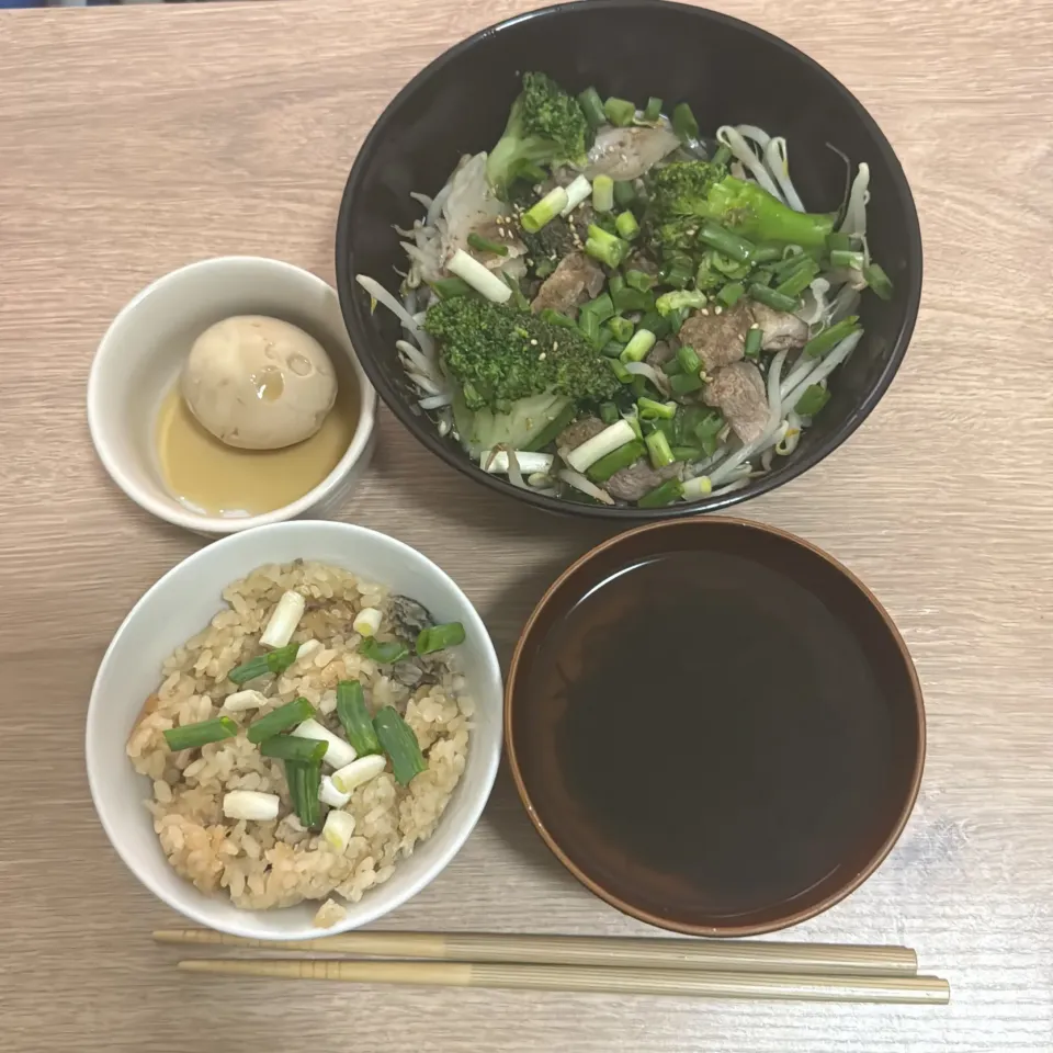 Snapdishの料理写真:蒸し野菜と炊き込みご飯|りなちさん