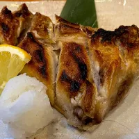 Snapdishの料理写真:ハマチカマ塩焼き|須佐浩幸さん