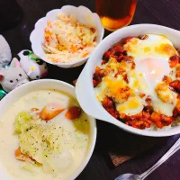 Snapdishの料理写真:焼きカレー、白菜の豆乳スープ、コンビーフのポテトサラダ|サトリさん