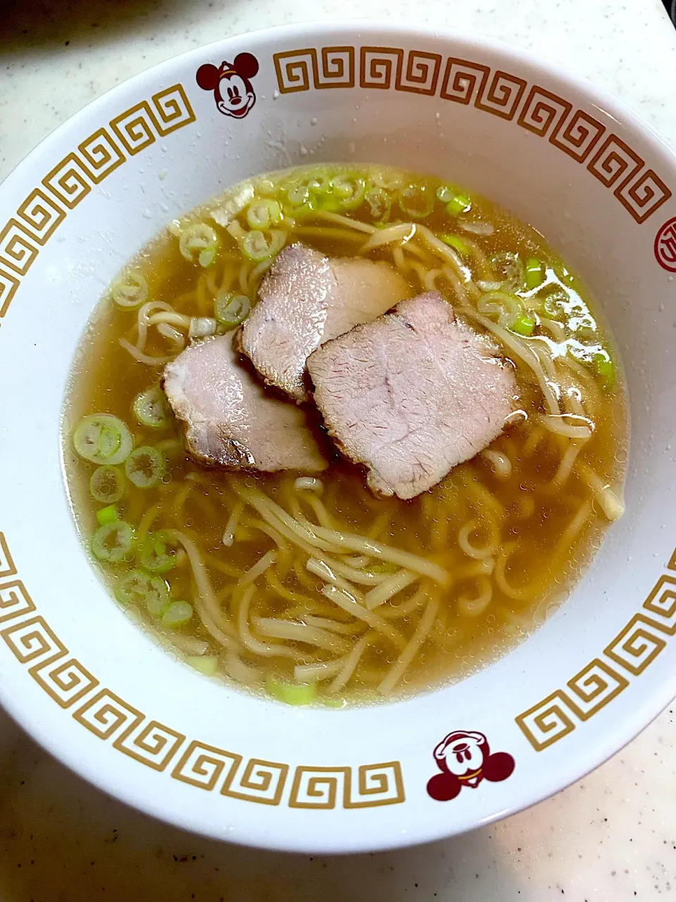 佐野ラーメン　日向屋（箱入り生麺）と自家製チャーシュー|こっぷさん