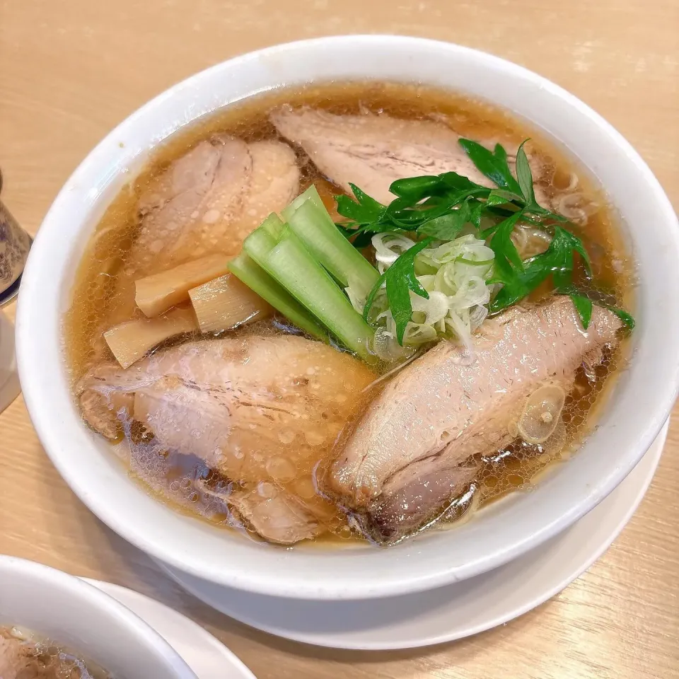 チャーシュー醤油ラーメン🍜|nacchan♪さん