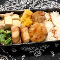 Snapdishの料理写真:2024.10.25 息子弁当　◎山芋肉巻き　◎高野豆腐と舞茸の煮物　◎おくらのごま和え　◎卵焼き|goroさん