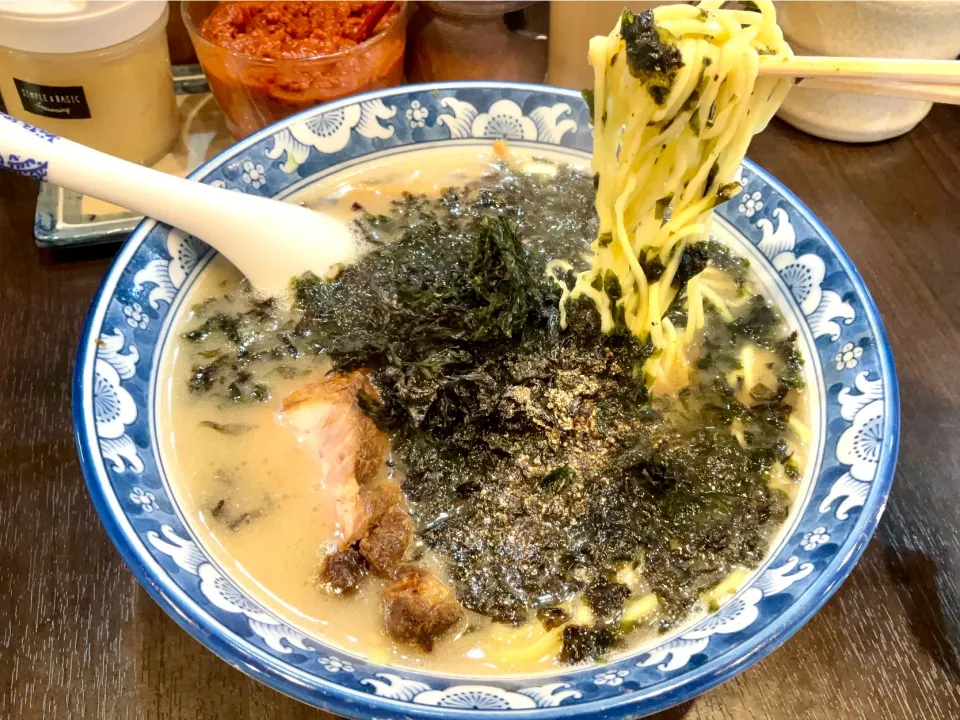 がんこや の岩海苔ラーメン|Takeshi  Nagakiさん