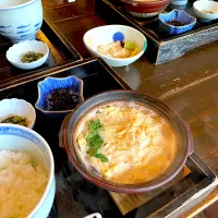 Snapdishの料理写真:直吉の湯葉丼|すいかみかんさん