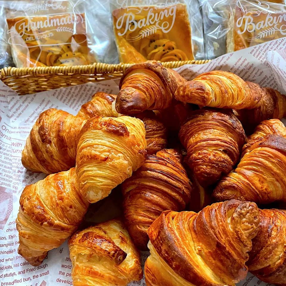 クロワッサンいっぱい🥐🥐🥐|まぁちゃんさん