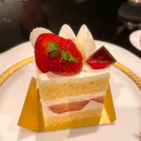 浅草ビューホテルのラウンジのショートケーキ🍰美味しすぎた。|1103さん