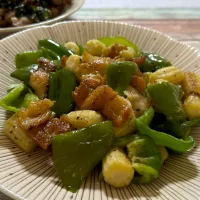 Snapdishの料理写真:びせんさんの料理 鶏皮ピーマン🎶