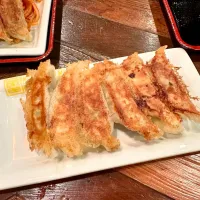 Snapdishの料理写真:Crispy Wrapper Gyoza| gonbenさん