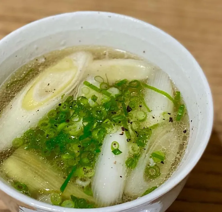 ネギと生姜のスープ💦
カレーライスに添えて昼ごはん(^^)|ばくあんしゃさん