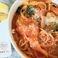 Snapdishの料理写真:チーズの香りが食欲をそそる。トマト🍅スープパスタ|えびフライさん